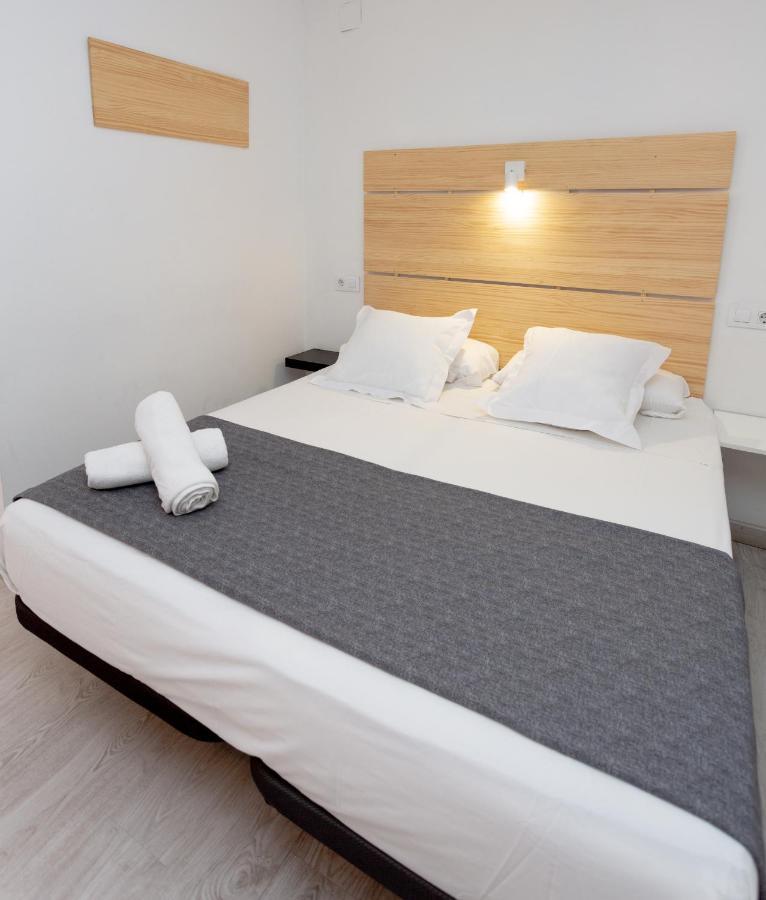 Hostel Easy Sants By Bossh! (Adults Only) Barcelona Zewnętrze zdjęcie