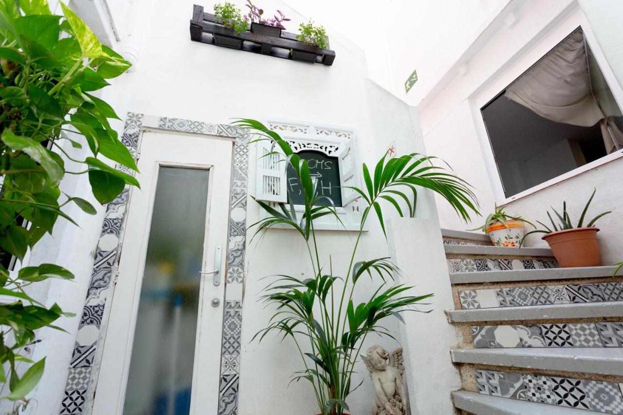 Hostel Easy Sants By Bossh! (Adults Only) Barcelona Zewnętrze zdjęcie