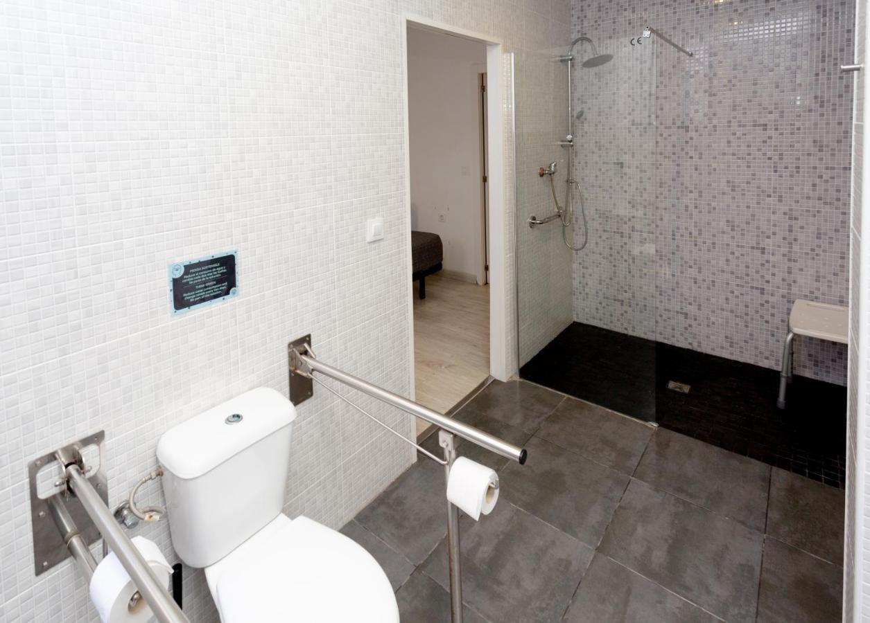 Hostel Easy Sants By Bossh! (Adults Only) Barcelona Zewnętrze zdjęcie