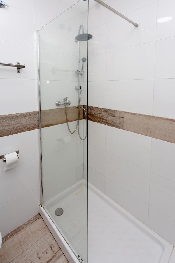 Hostel Easy Sants By Bossh! (Adults Only) Barcelona Zewnętrze zdjęcie